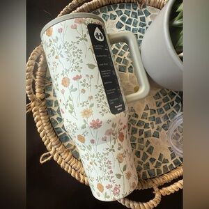 Hydrojug AUTUMN BLOOM 40oz Traveler Tumbler